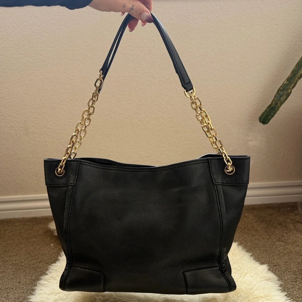 Tory Burch Britten Small Black Leather Bag - Picture 2 of 10